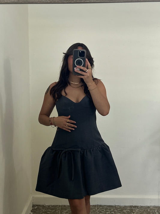 bow dress