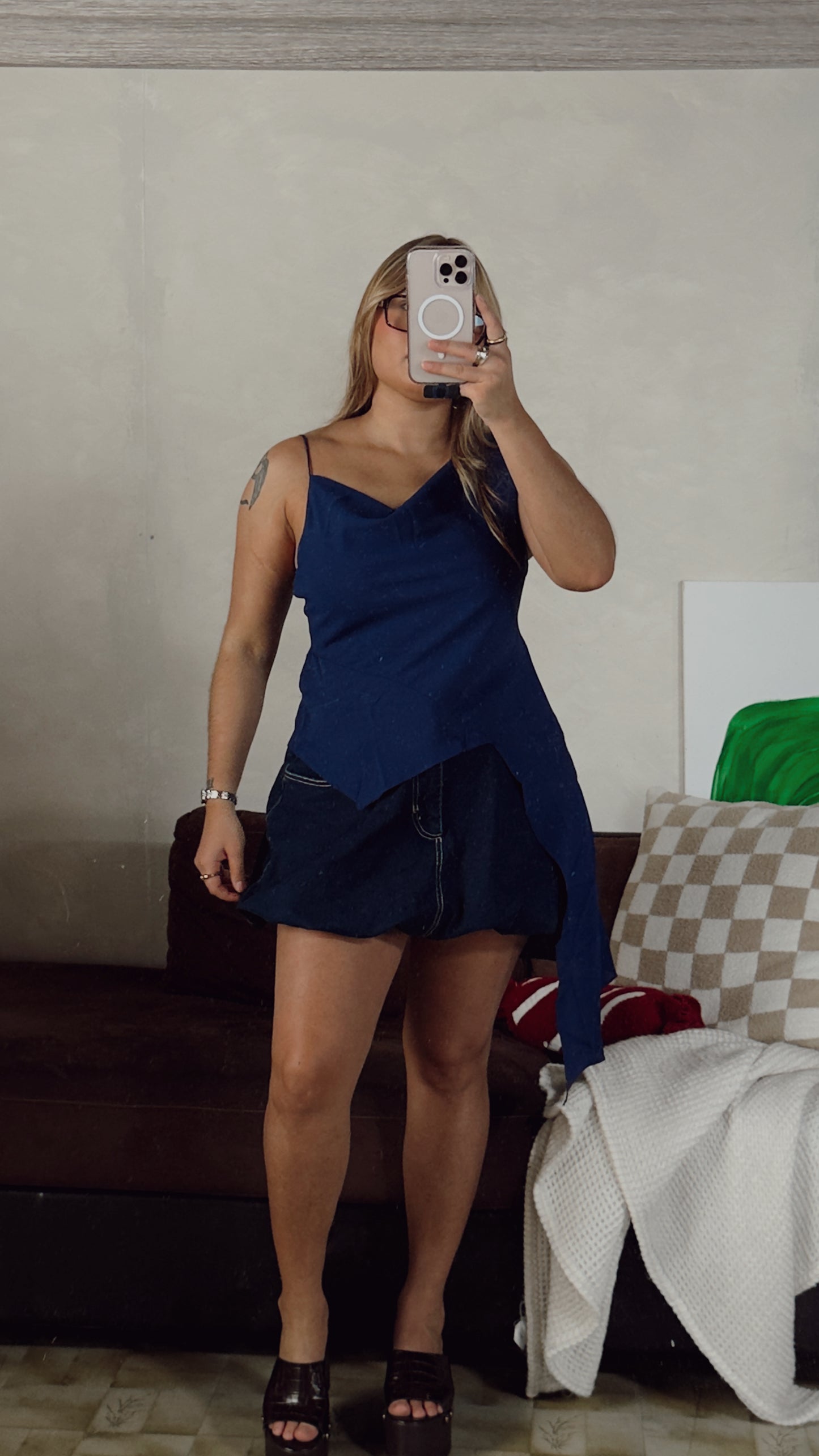 aura asymmetrical top