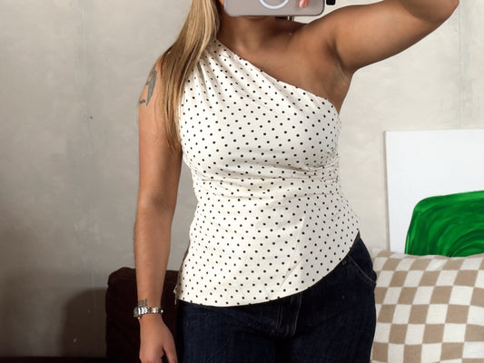 polka dots top
